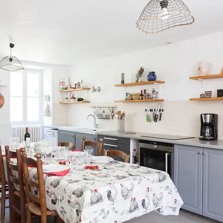 Pensjonat Le Garden - Rando Escalade - Seminaires - Sejour En Famille - Jardin - Parking - Wifi ! Speciale